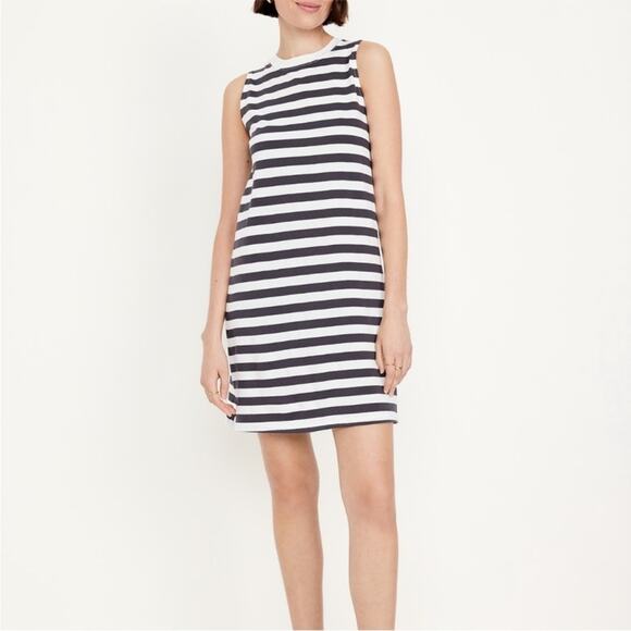 Old Navy Charcoal Stripe Vintage Sleeveless Mini T- Shirt Dress - Picture 4 of 7